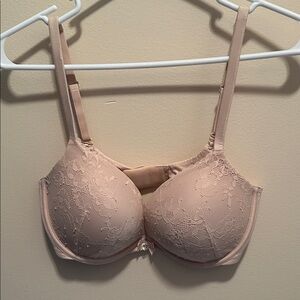 Victoria Secret Elegant Lace Women's Bra in Beige
